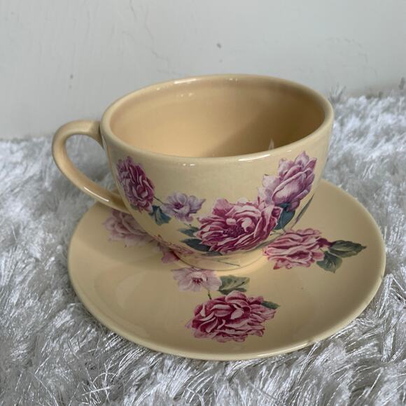 Teleflora Teacup Saucer Coffee Mother's Day Set - Picture 4 of 5